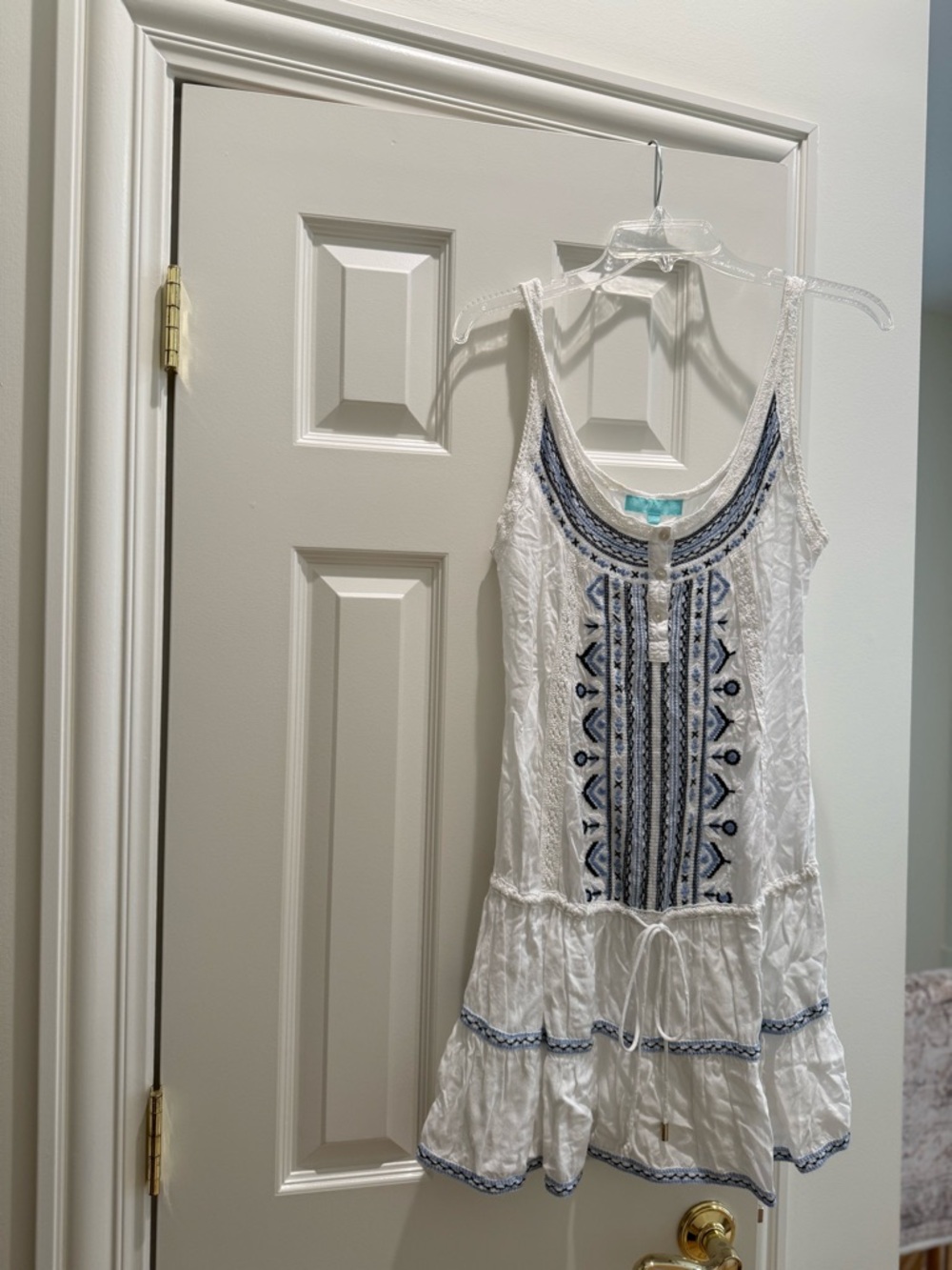 Melissa Odabash White and Navy Embroidered Sleeveless Dress